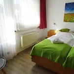 Duenenhaus Casa de hóspedes 3*