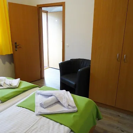 بيت ضيافة Duenenhaus 3*