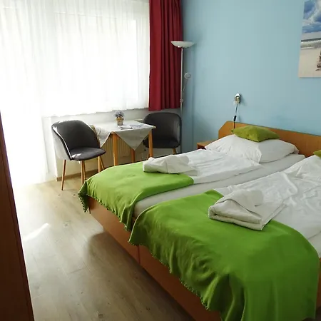 Duenenhaus Guest house Zempin