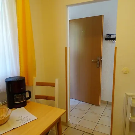 Duenenhaus 3*