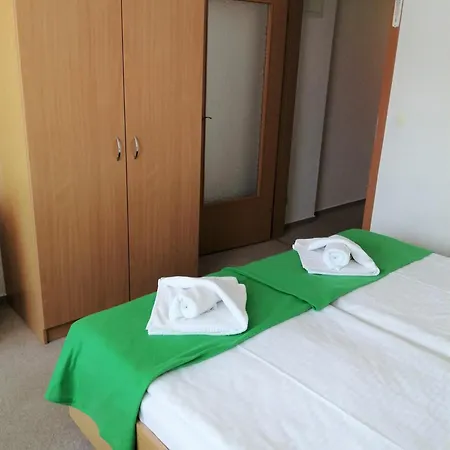 Duenenhaus زيمبين