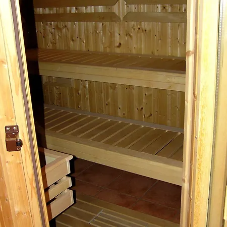 بيت ضيافة Duenenhaus زيمبين