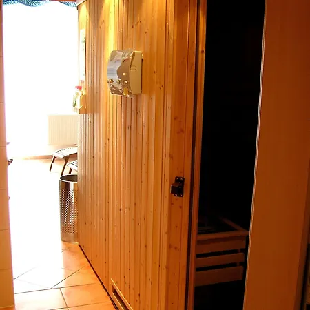 بيت ضيافة Duenenhaus زيمبين