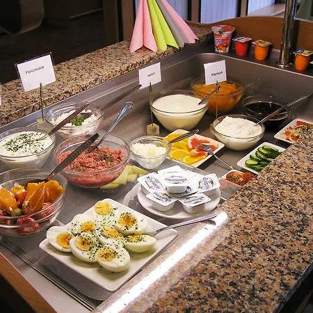 Duenenhaus بيت ضيافة
