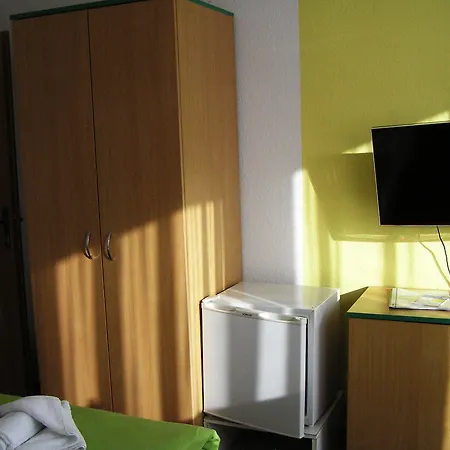 Duenenhaus 3*