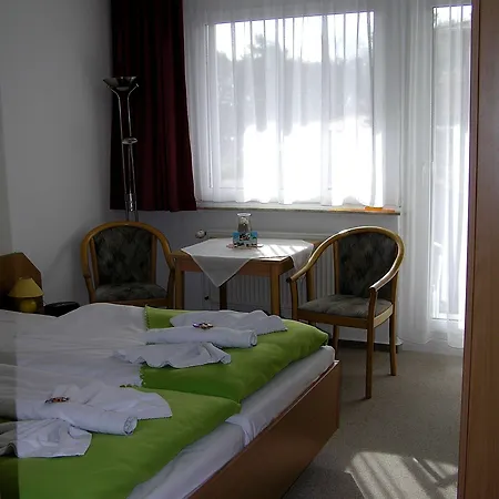 Duenenhaus 3*